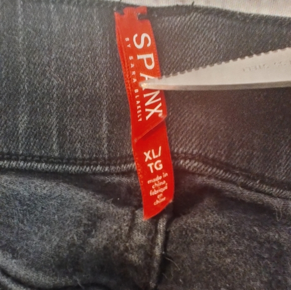 Spanx Ankle Skinny Pull On Black Jeans XL - Picture 3 of 15